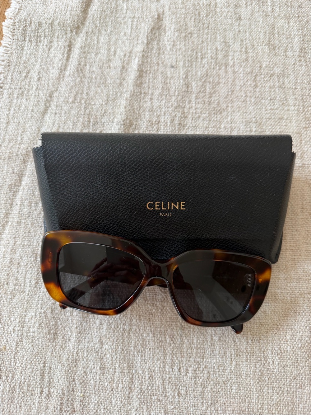 Celine Tortoiseshell Brown Cat-Eye Sunglasses - Picture 5 of 8
